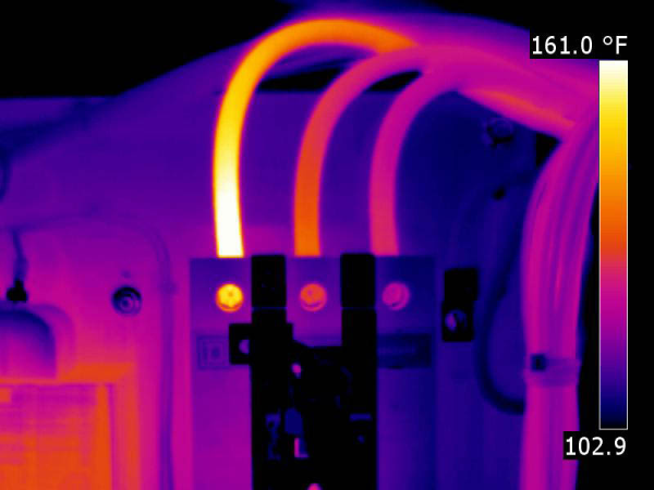 Loose connection - data center thermal imaging